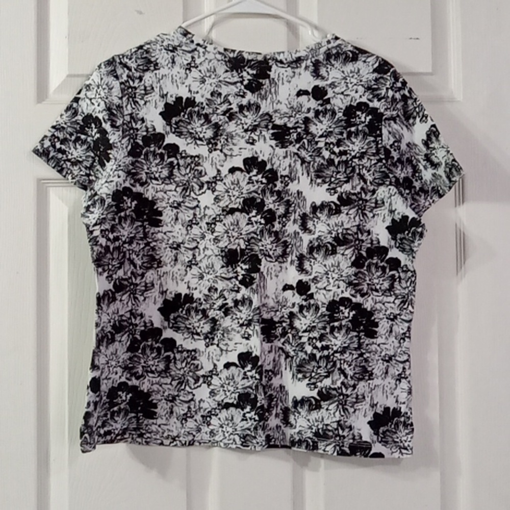 Studio Works women's top - Picture 4 of 5
